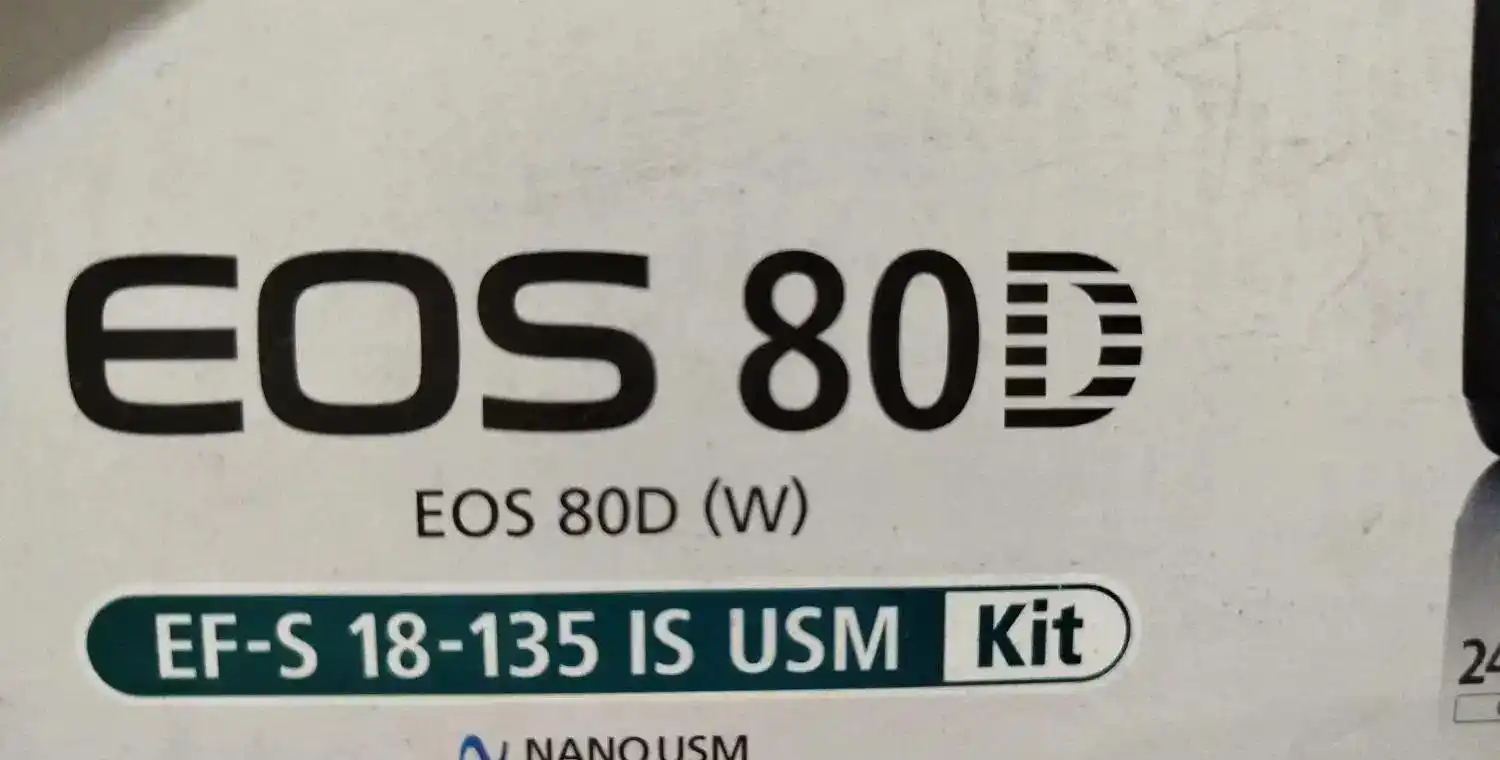 دوربین کنون80d دست دو