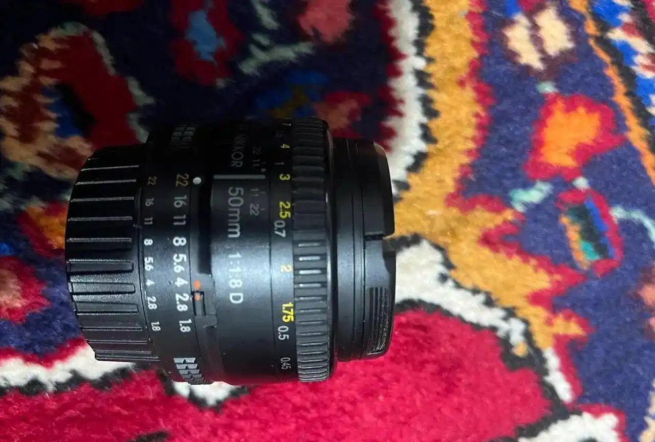 دوربین Nikoon D7000 دست دو