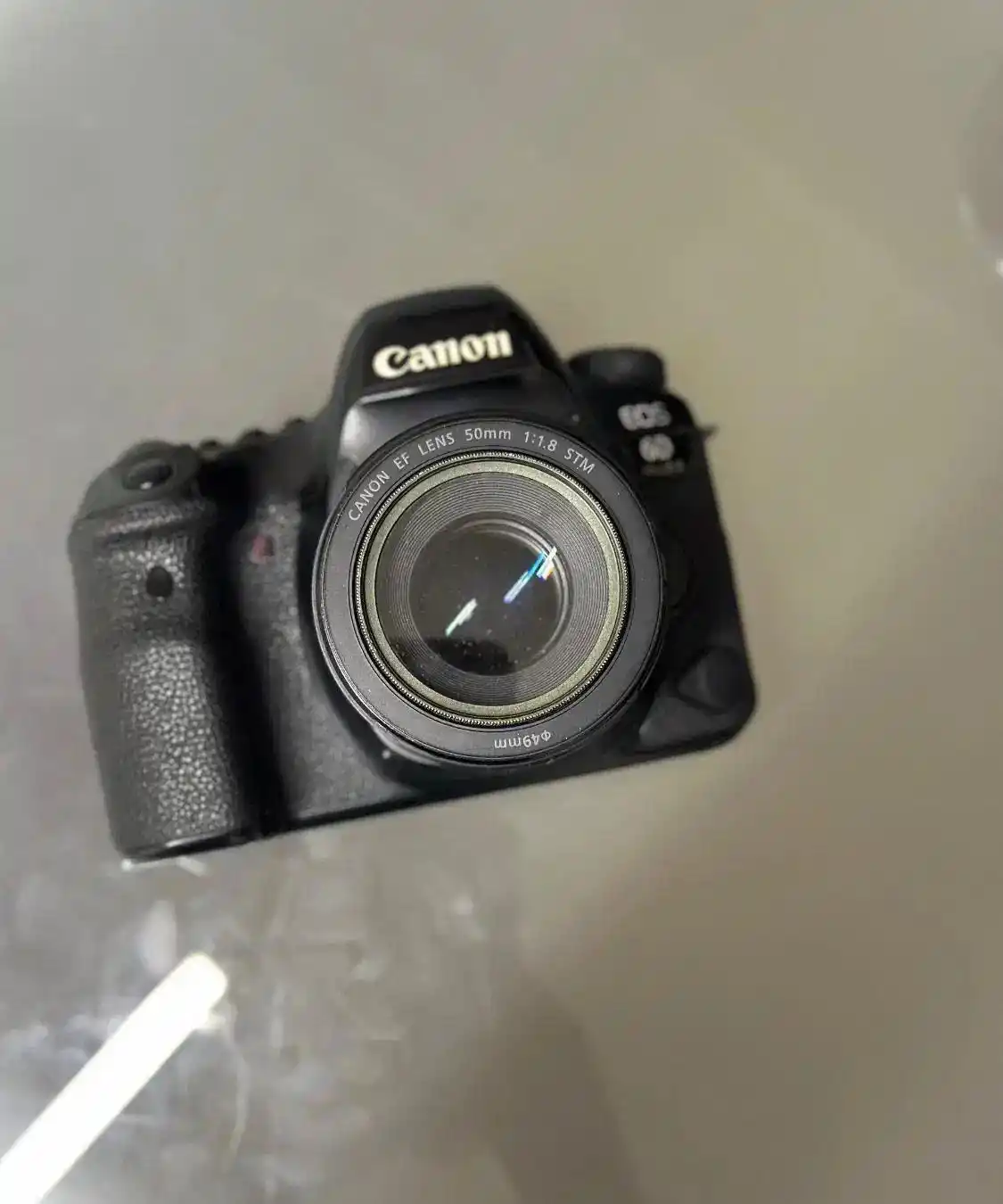 دوربین کنون 6d مارک ۲ ولنز سیگما دست دو