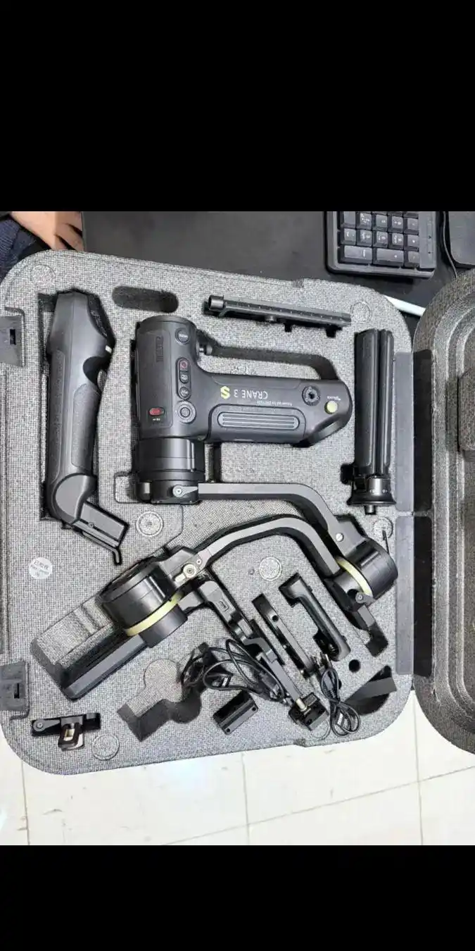 Crane 3s دست دو