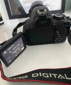 دوربین canon 650 d دست دوم