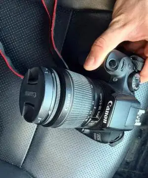 فروش دوربین کنون ۱۳۰۰D کاملا نو و بدون استفاده دست دوم