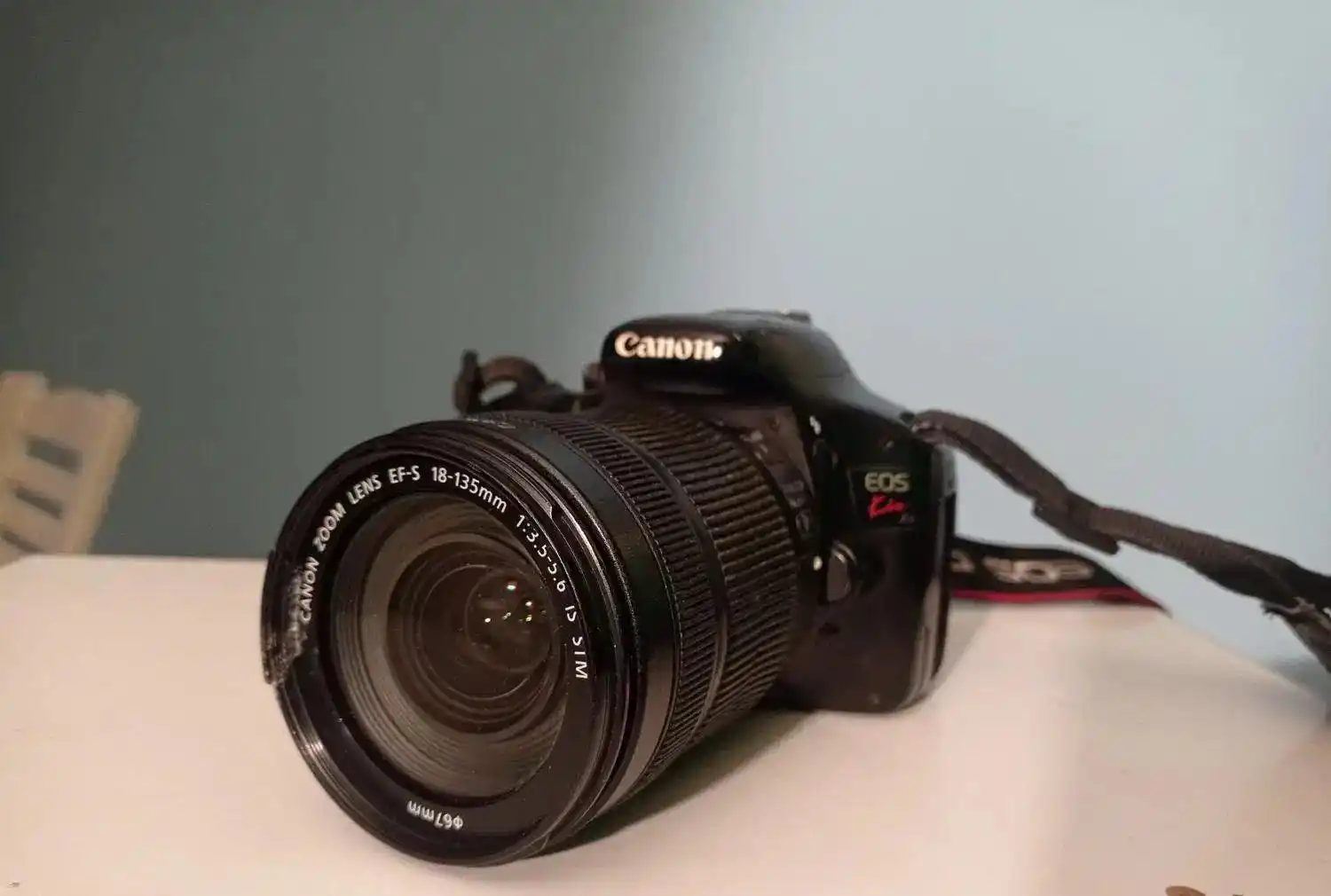 دوربین فیلمبرداری 550دی دست دو