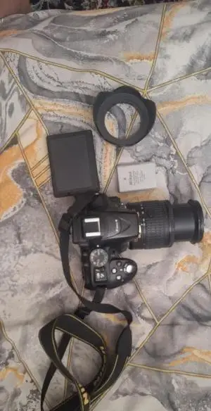 دوربین حرفه ای نیکون | Nikon D5300+18-55 دست دوم