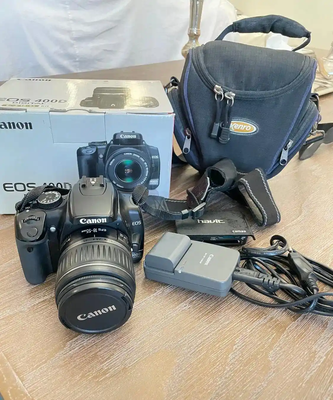 دوربین کانن 400D دست دو