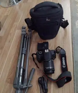 دوربین عکاسی کانن دست دوم Canon 700D+18-55mm (شات9K) دست دوم