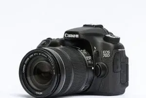 دوربین حرفه‌ای کانن | Canon 70D+18-135mm STM دست دوم