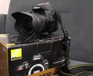 دوربین D3400 لنز 70-300 mm دست دوم