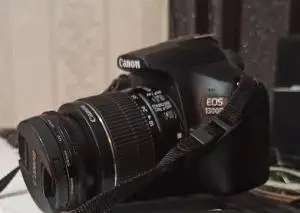 دوربین عکاسی کنون 1300D دست دوم