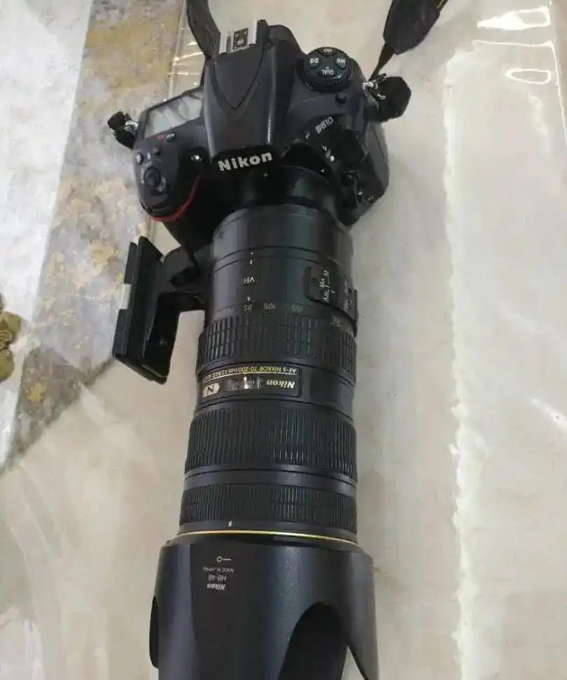 لنز ۷۰-۲۰۰ اف۲.۸ نیکون دست دو