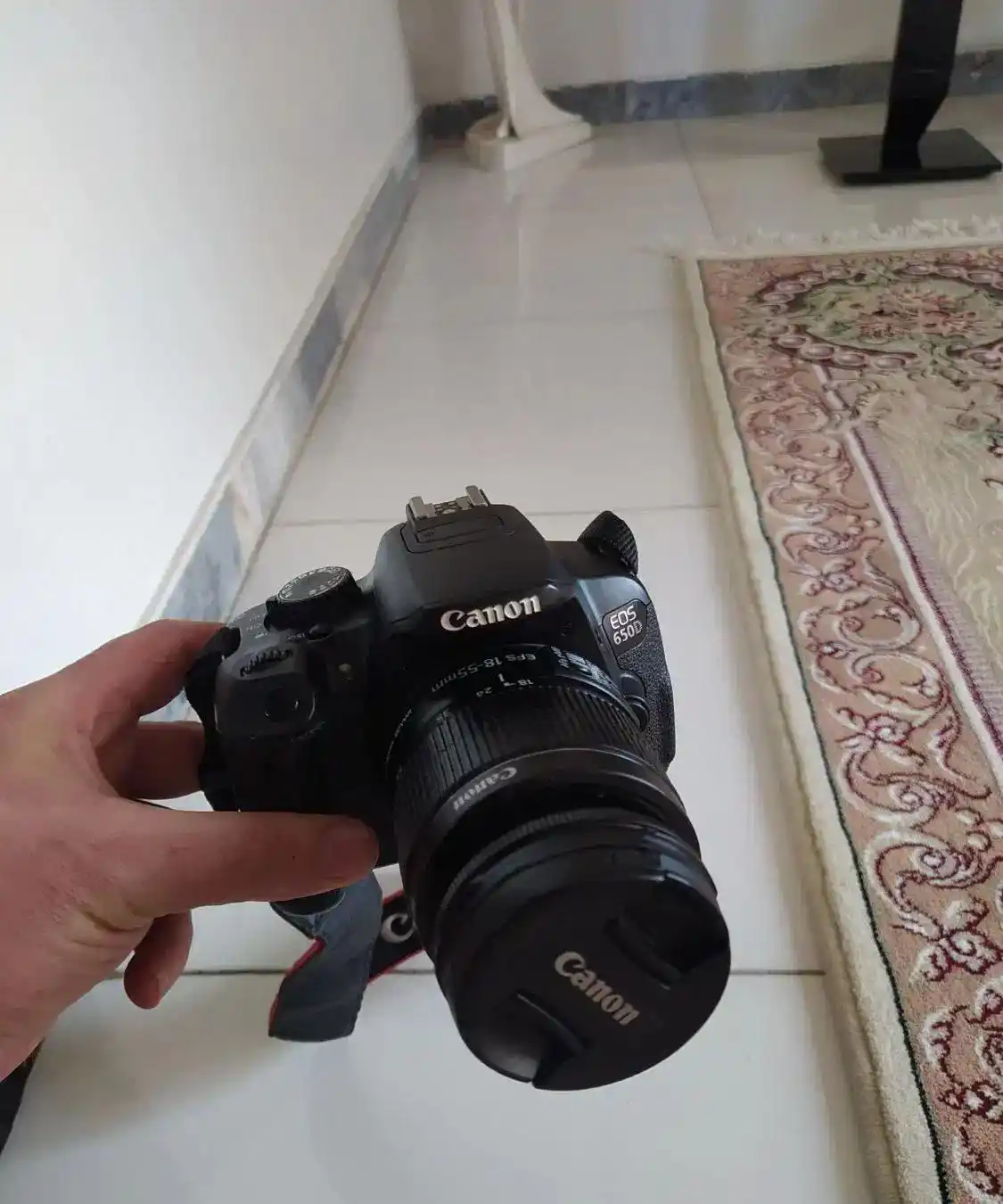 دوربین حرفه ای  canon 650 d دست دو