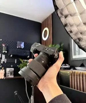 Sony a6400  بسیار تمیز دست دوم