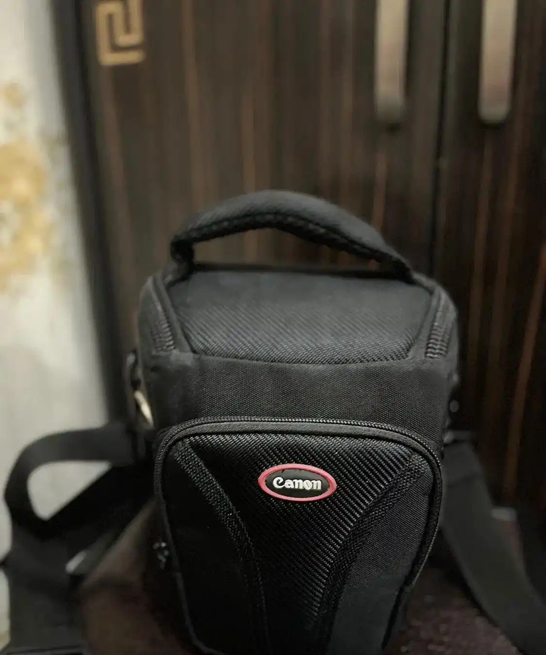 دوربین کنونن دست دو