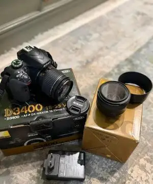 دوربین D3400 لنز 70-300 mm دست دوم