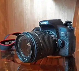 دوربین کانن 750d + 18-55mm دست دوم