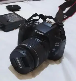 دوربین 250d  is canon دست دوم