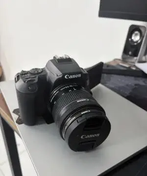 دوربین عکاسی کنون 250d دست دوم