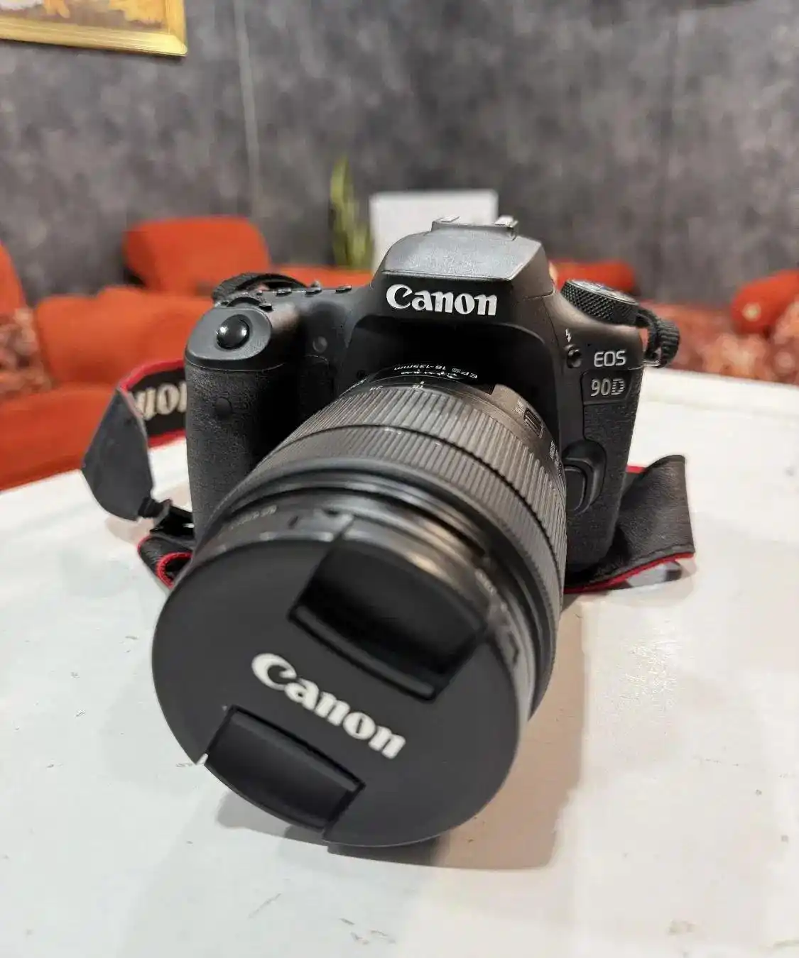 دوربین کنون 90d دست دو