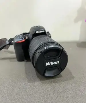 دوربین nikon d5600 دست دوم