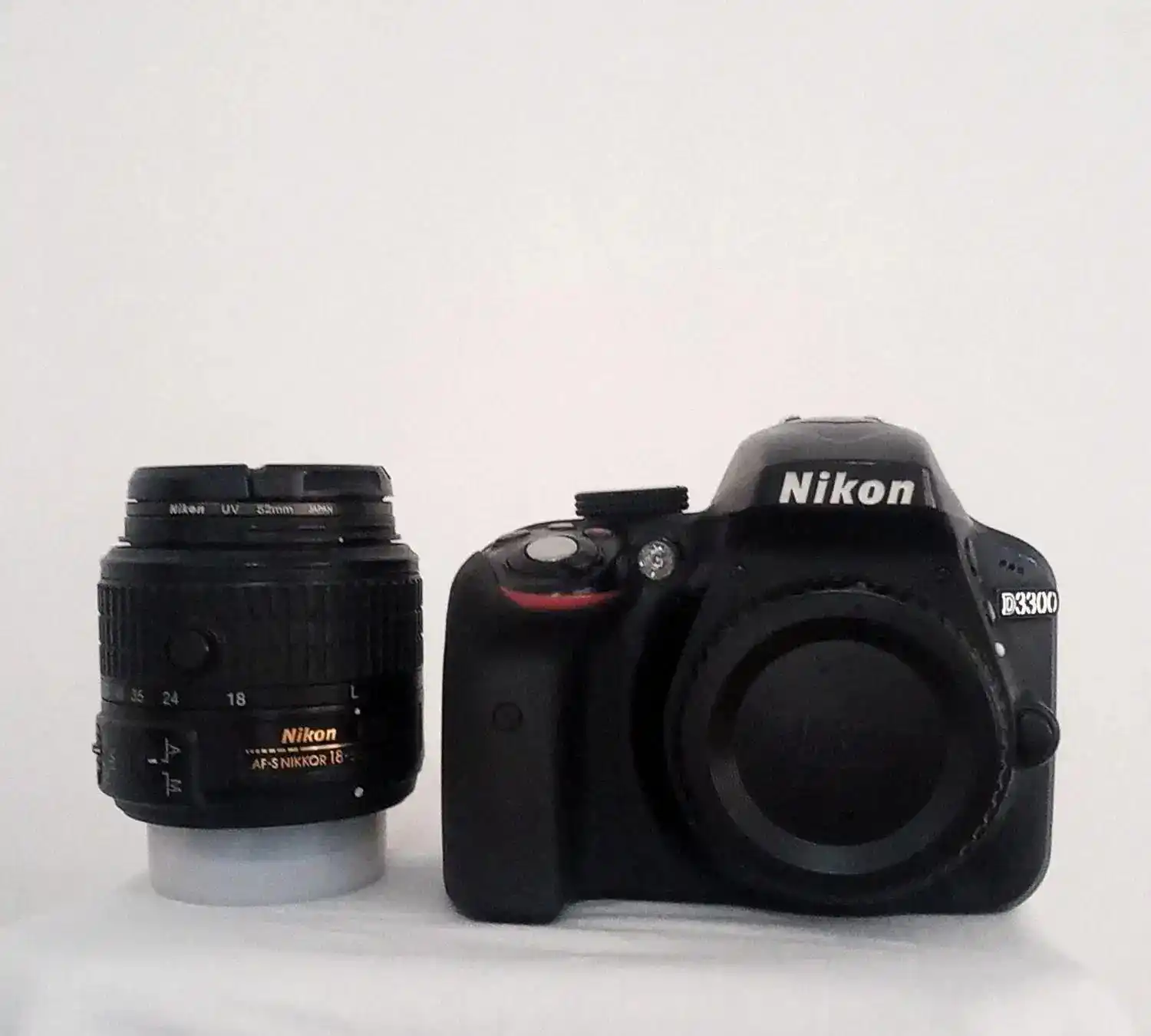 دوربین Nikon D3300 دست دو