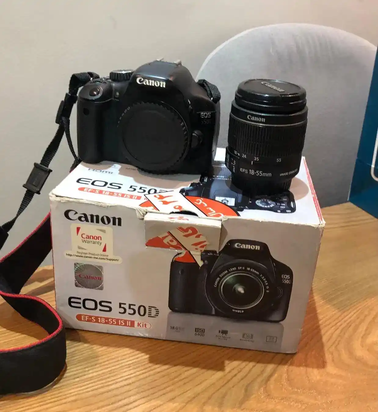 دوربین عکاسی Canon 550 D دست دو