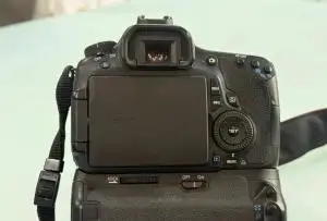 دوربین کانن 60d دست دوم