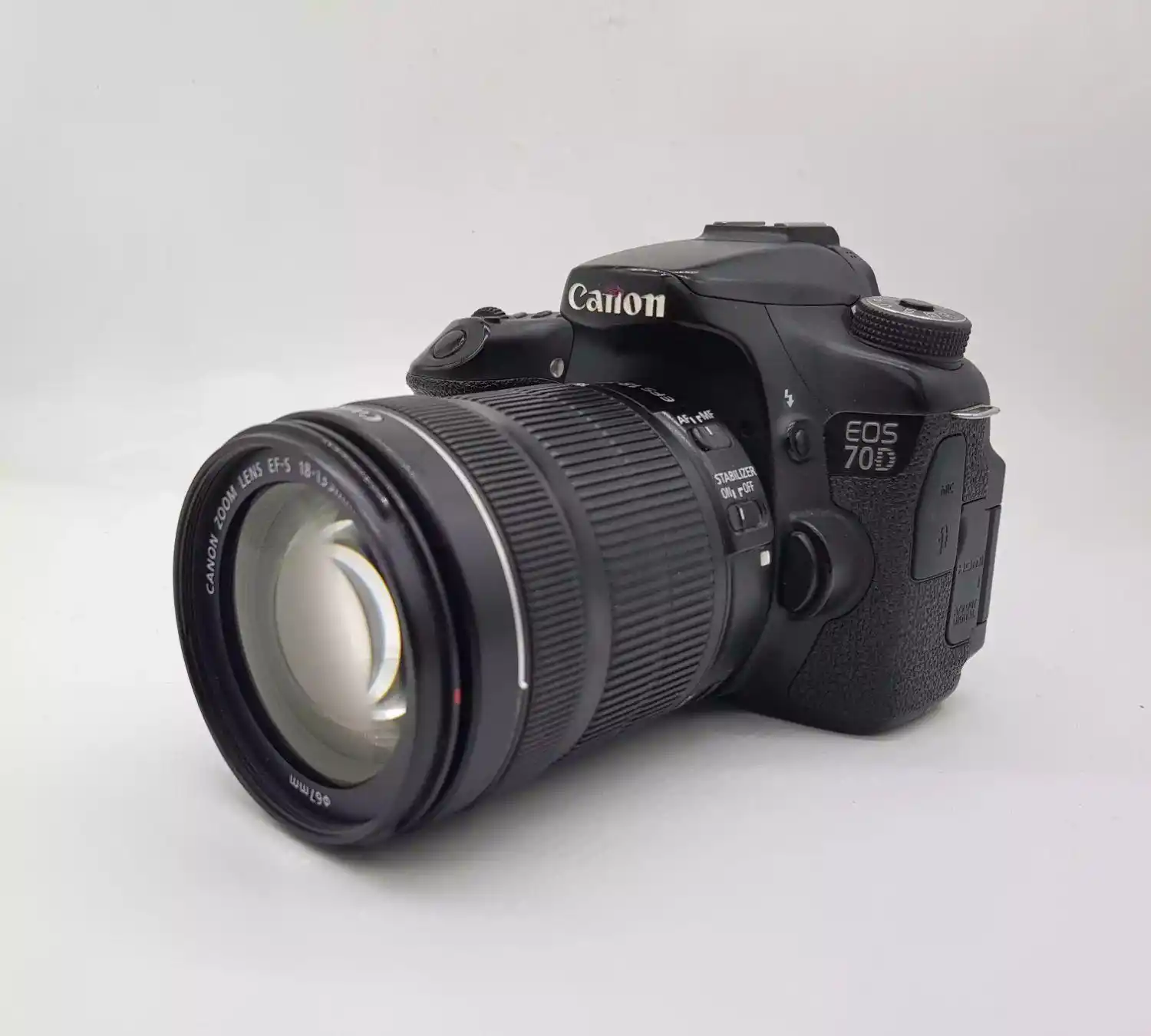 canon 70d کیت 18-135 stm دست دو