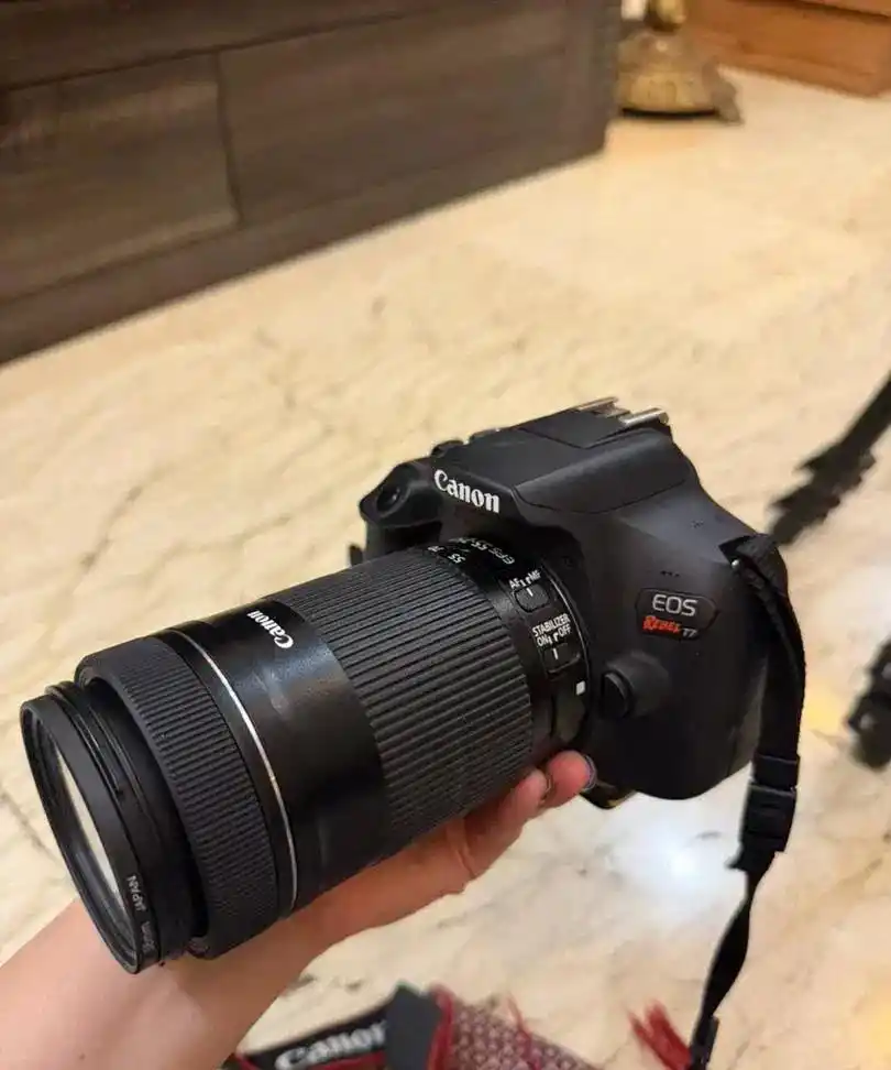 پک دوربین کنون با لنز 55-250، canon rebel t7 دست دو