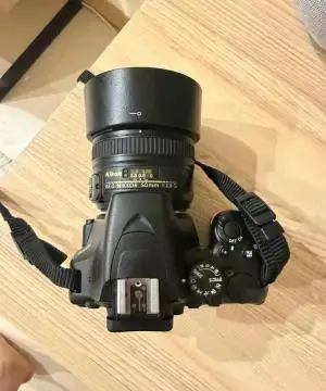 دوربین حرفه ای نیکون دست دوم