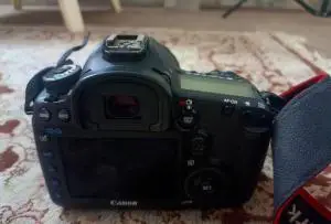 دوربین Canon 5d mark iii مارک ۳ دست دوم