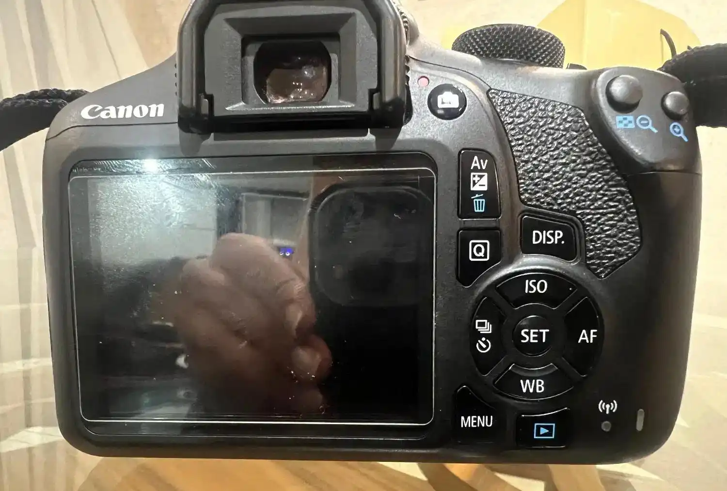 دوربین کنان ۱۳۰۰ دست دو