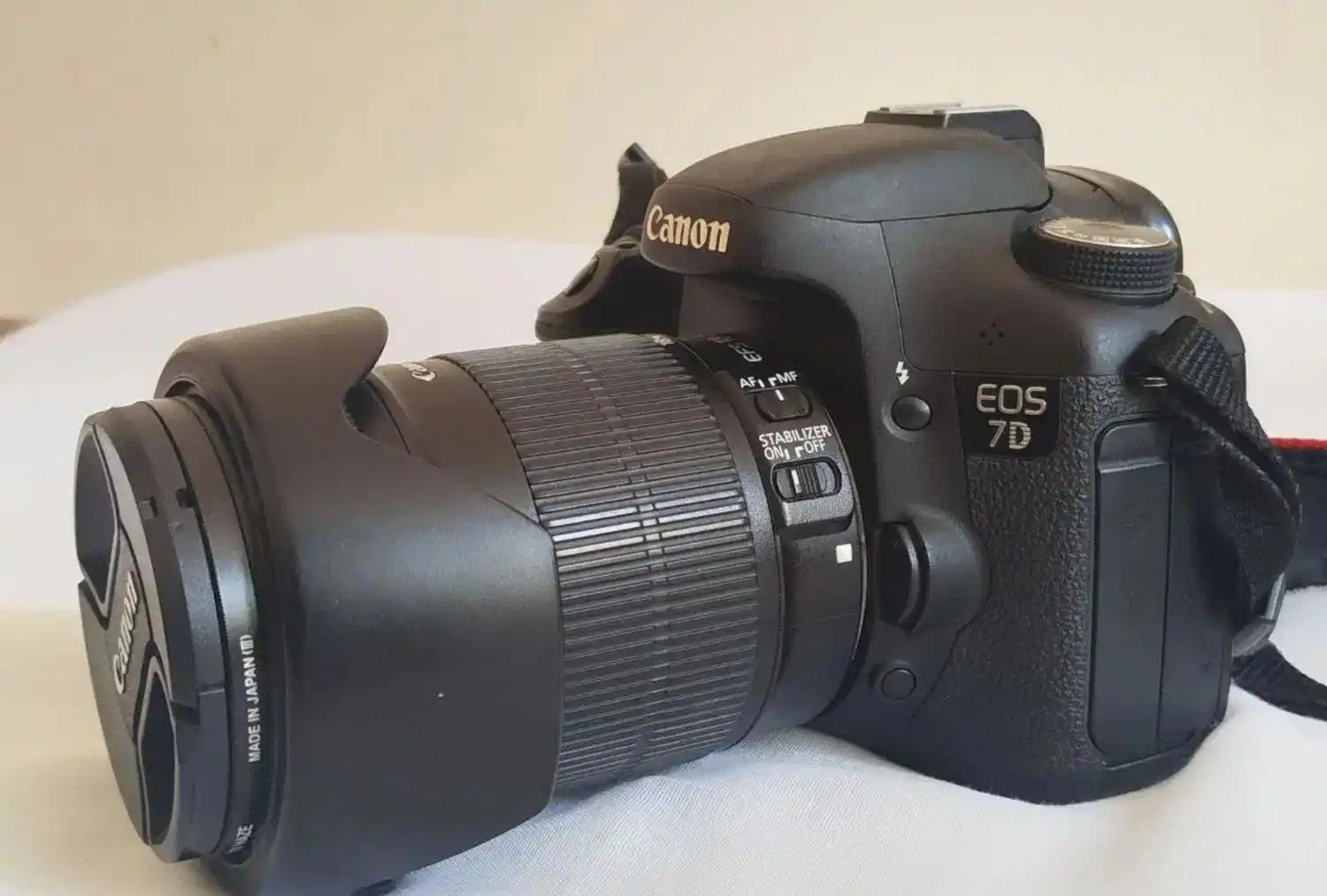 دوربین canon 7d دست دو