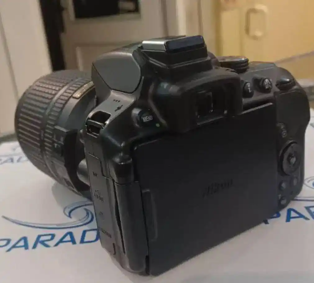 دوربین نیکونD5300 دست دو