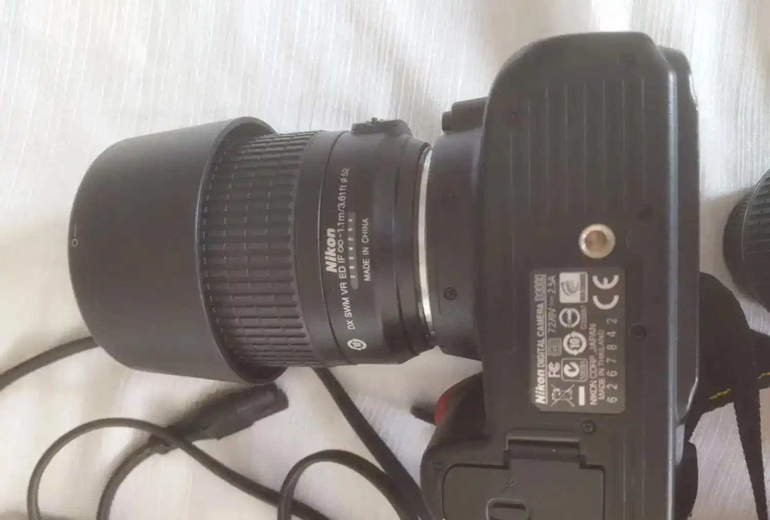دوربین نیکون D3100.با دو لنز.آورده شده از اروپا دست دو