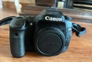 دوربین کانن | Canon 80D Body دست دوم