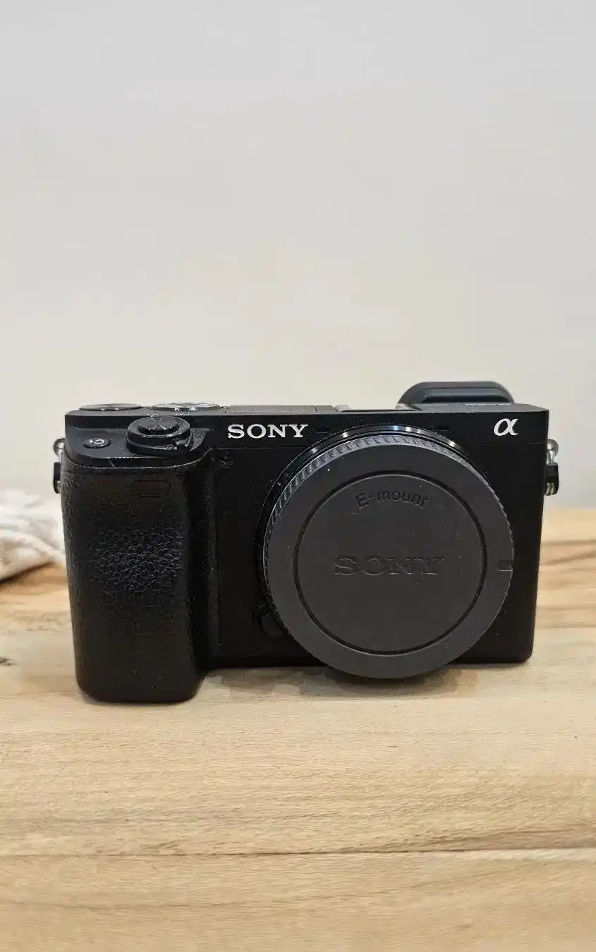 دوربین sony a6400 دست دو