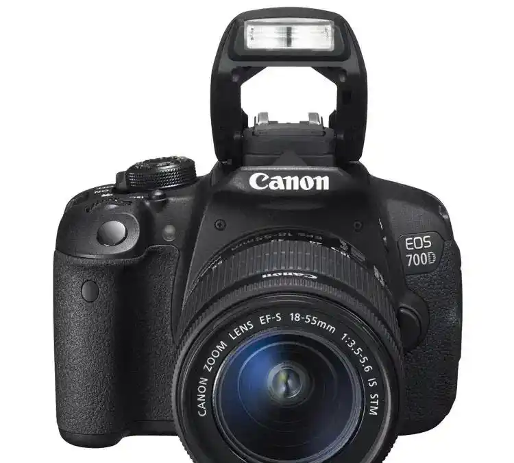 دوربین کنون ۷۰۰ دی کنون فول کیفیت تمیز تمیز دست دو