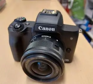 دوربین عکاسی کنون حرفه ای Canon M50 دست دوم