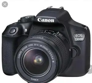 دوربین 1300d canon لنزه  18+55 دست دوم