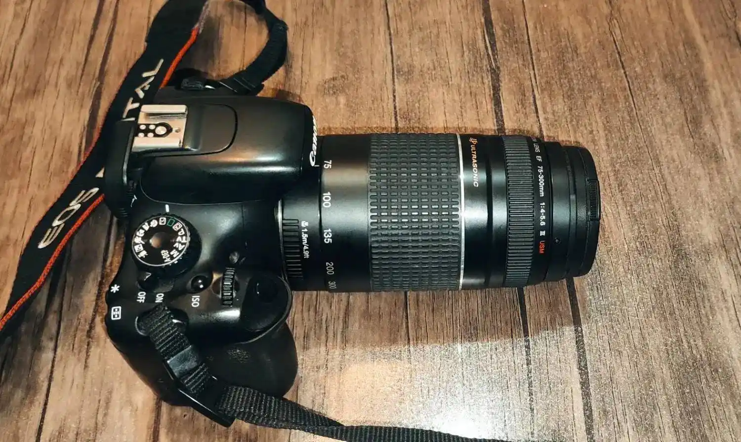 دوربین  550d کنون دست دو