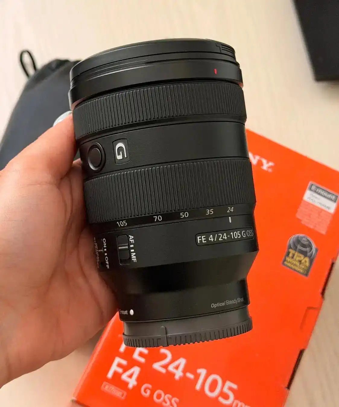 لنز Sony 24-105 G OSS دست دو