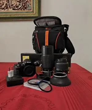 نیکون 5200 Dسه پایه حرفه ای ژاپنی  میکروفن rode دست دوم