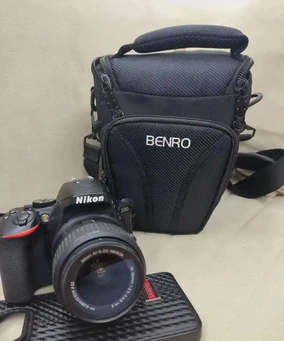 دوربین عکاسی نیکون مدل D5600 دست دو