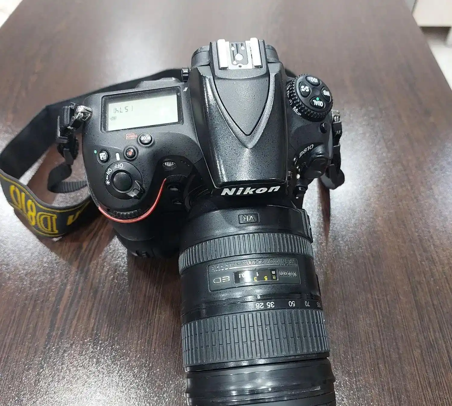 nikon d810 فول فریم دست دو