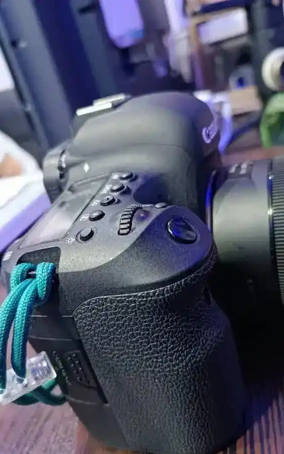 دوربین عکاسی دست دو