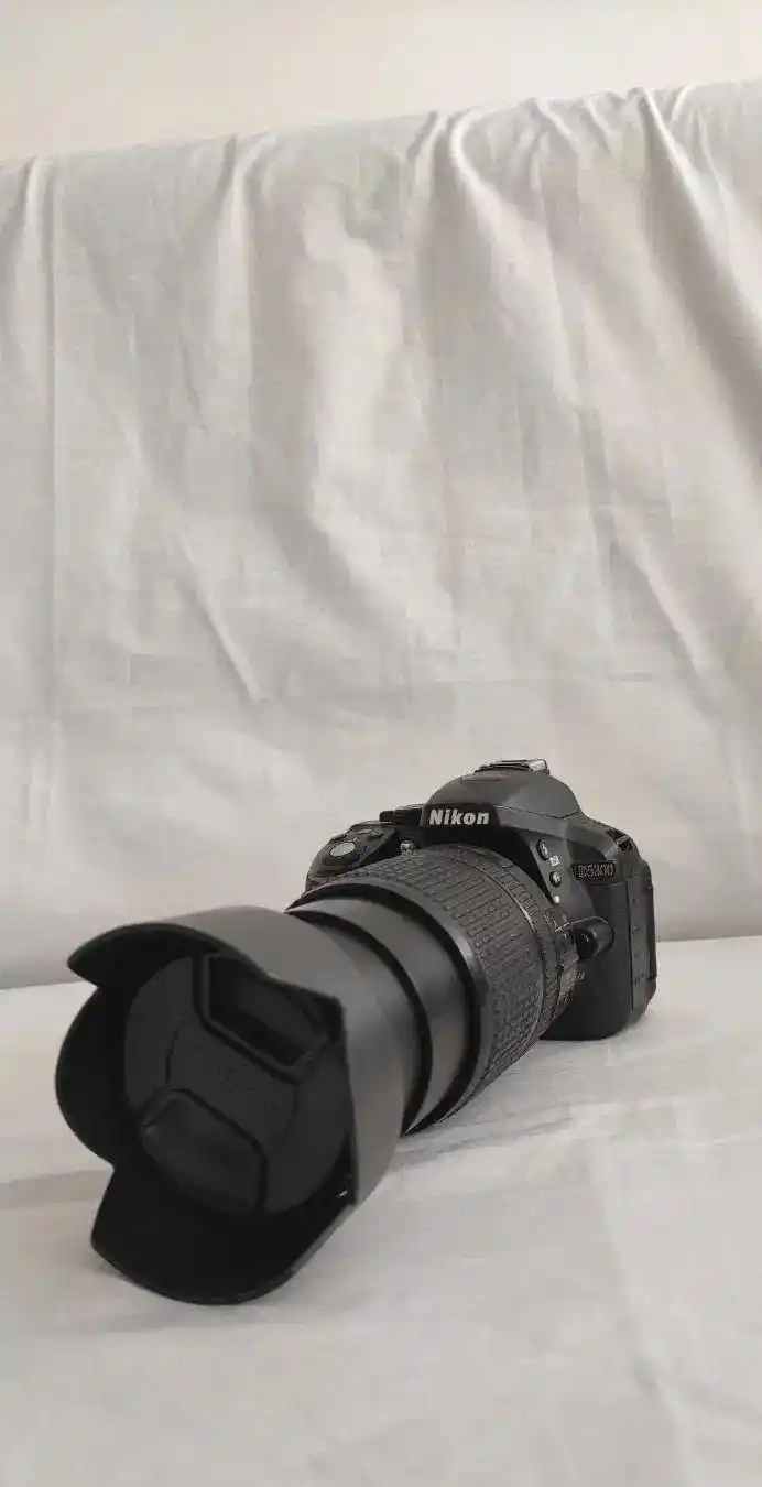 دوربین عکاسی D5300 Nikon دست دو