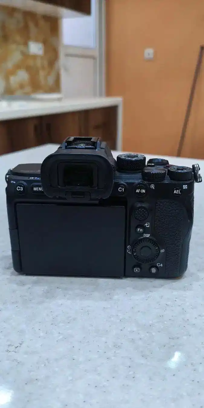 دوربین فیلم برداری ـ A7-S3 دست دو