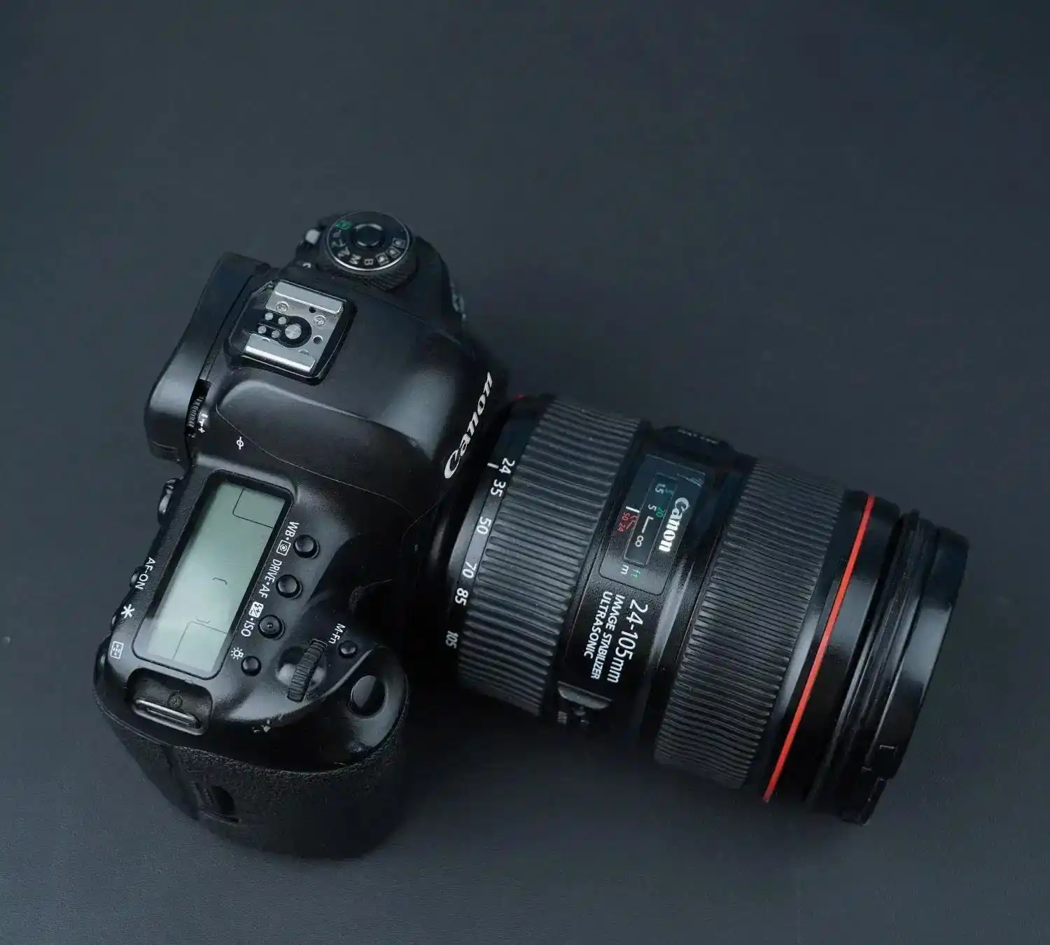 دوربین Canon 5D mark vi با لنز 24-105 دست دو