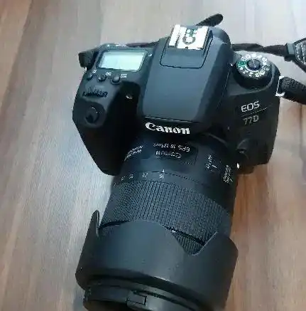 فروش دوربین 77d تمیز دست دو