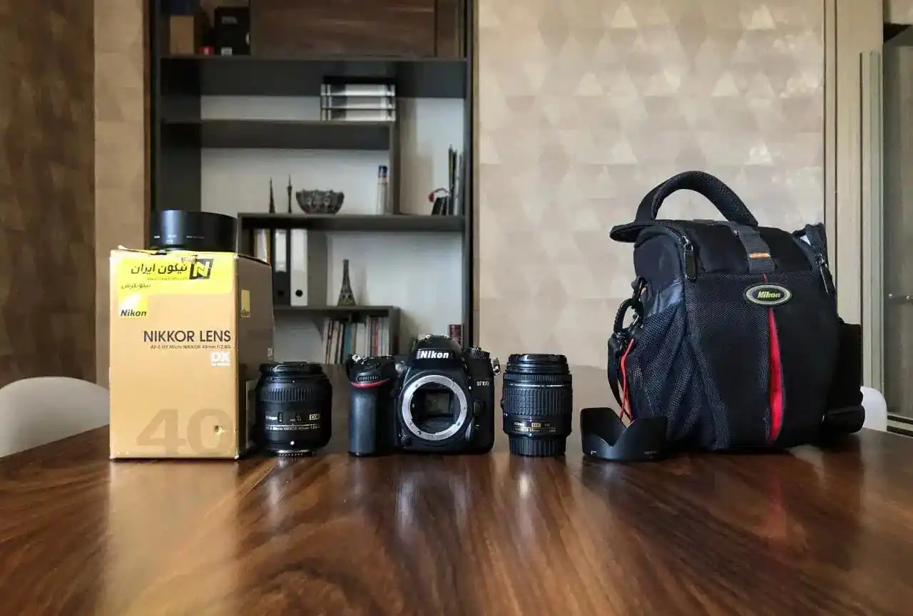 دوربین نیکون D7100 دست دو